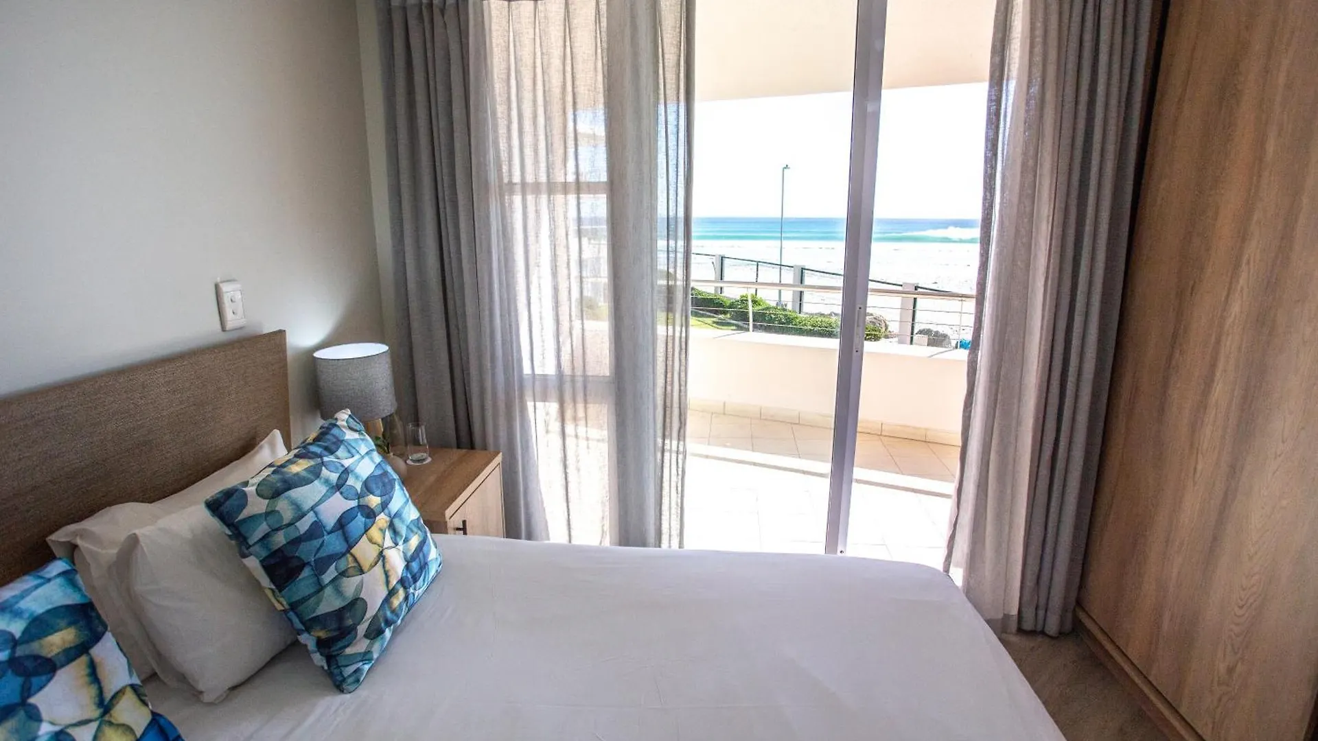 Lagoon Beach Hotel&Spa Kapstadt Hotel